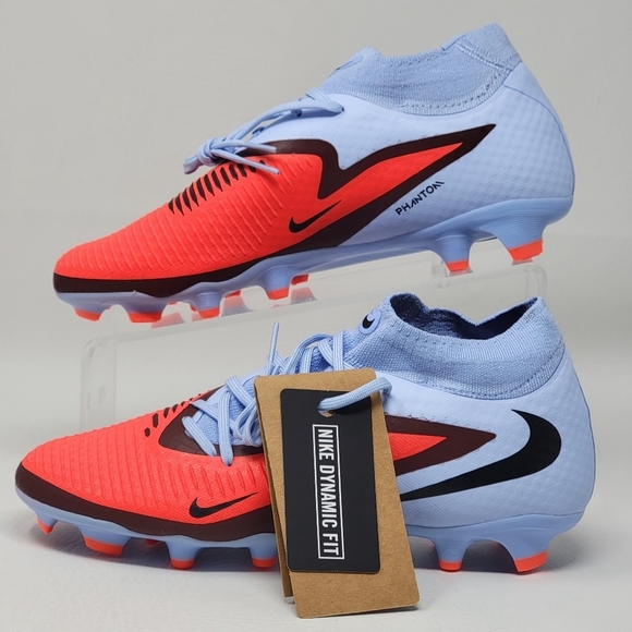 Athletic_Shoes